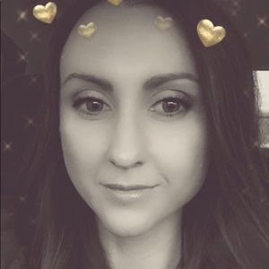 Meet your Posher, Brenda